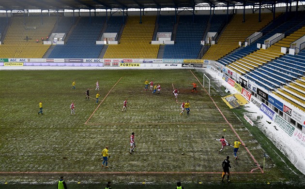 Trenér Leicesteru se bude divit, rýpl si Trpišovský do hřiště v Teplicích