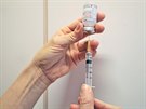 Vakcínu Moderna pouil mobilní okovací tým poprvé v Hrozntín.