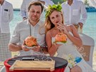 Lucie imárová a Michal Drábek se vzali na Maledivách (2021)