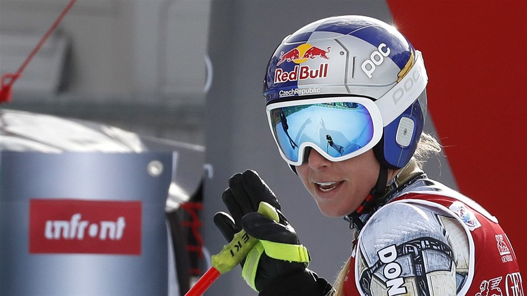 Ester Ledecká v superobím slalomu ve Val d'Isere.