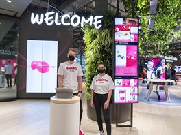 T-Mobile Magenta Experience Center