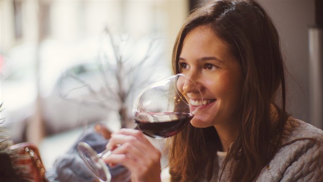Víno obsahující výtažek z konopí by mělo působit relaxačním účinkem.