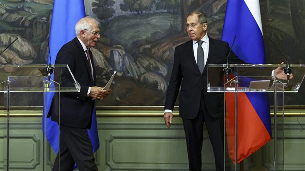 f diplomacie Evropsk unie Josep Borrell a rusk ministr zahrani Sergej Lavrov v Moskv (5. nora 2021)