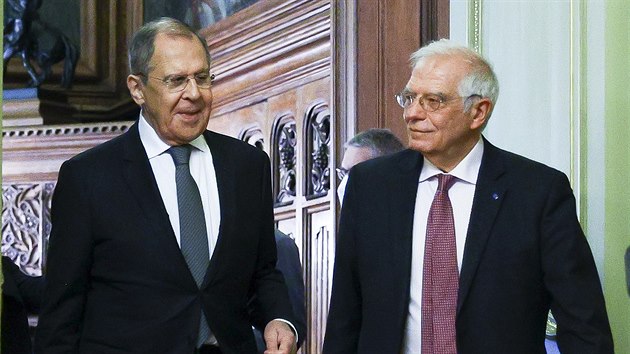 f diplomacie Evropsk unie Josep Borrell a rusk ministr zahrani Sergej Lavrov v Moskv (5. nora 2021)