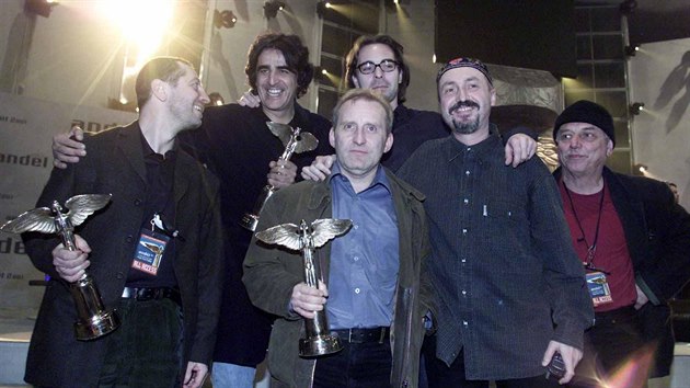 Skupina echomor v beznu 2002, kdy zskala hned ti Ceny Andl najednou  v kategorich Album roku, Skupina roku a Skladba roku.