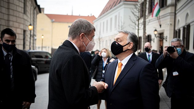Premir Andrej Babi se v Budapeti setkal se svm maarskm protjkem Viktorem Orbnem. (5. nora 2021)