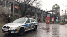 Policisté vyetují pobodání 24letého mue v centru Prahy (6. února 2021)