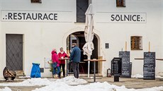 Restaurace Solnice má otevené výdejové okénko.