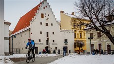 Piaristické námstí patí k nejmalebnjím koutm historického centra eských...