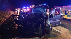 Tragická nehoda na dálnici D11 u Dobenic na Královéhradecku. (4. 2. 2021)