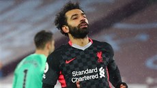 Liverpoolský útočník  Muhamad Salah se raduje z gólu na West Hamu.