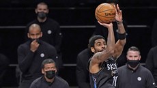 Kyrie Irving z Brooklyn Nets pi stelb.