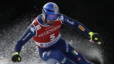 Italský sjezda Dominik Paris si jede pro výhru v Garmisch-Partenkirchenu.
