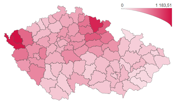 Vláda omezila kv�li �í�ení covidu-19 pohyb v okresech Cheb, Sokolov a Trutnov....