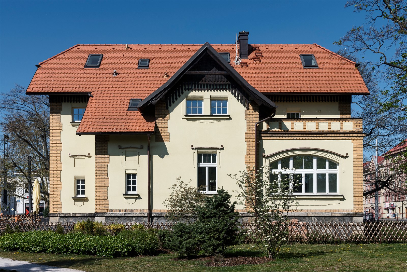 TUU8979c5_vily1.jpg