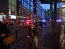 Policie zasahuje u obchodnho centra Quadrio ve Splen ulici. (18. nora 2021)