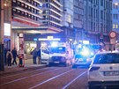 Policie zasahuje u obchodnho centra Quadrio ve Splen ulici. (18. nora 2021)