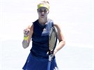 Karolína Muchová se raduje z postupu do semifinále Australian Open.
