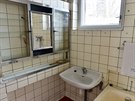 Koupelna ve vile cestovatele Miroslava Zikmunda.