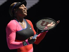 Američanka Serena Williamsová se diví v semifinále Australian Open.