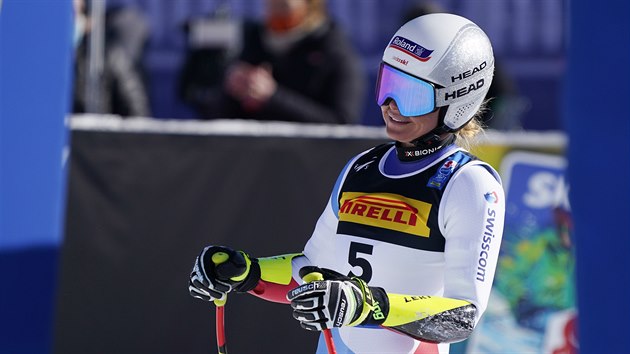 Corinne Suterová po superobřím slalomu na mistrovství světa v Cortině d'Ampezzo.