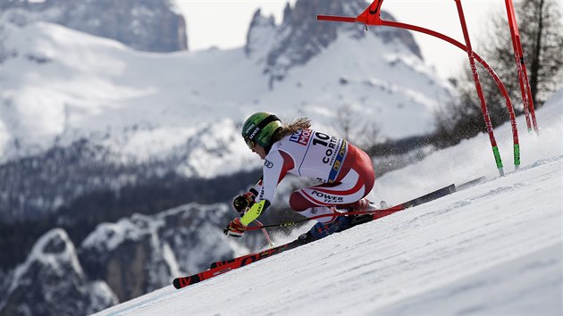 Katharina Liensbergerov v obm slalomu na MS  v Cortin.
