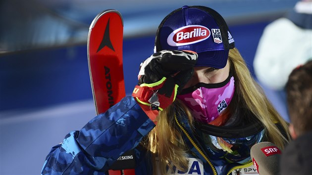 Americká lyžařka Mikaela Shiffrinová si televizní rozhovor může užívat, v kombinaci na MS v Cortině d'Ampezzo si dojela pro zlato.
