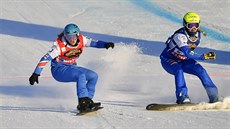 Charlotte Bankesová (vpravo) a Michela Moioliová ve finále mistrovství svta ve...