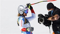 Corinne Suterová po sjezdu na mistrovství svta v Cortin d'Ampezzo.
