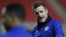 Jamie Vardy z Leicesteru se chystá na zápas se Slavií.