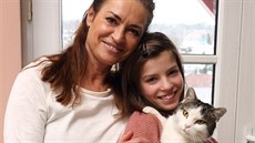 Hanka s dcerou a ko�i�kou, která se k nim p�itoulala.