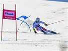 výcar Marco Odermatt na trati obího slalomu v Bansku