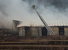 Poár tovární haly v Chrastav (26. února 2021)