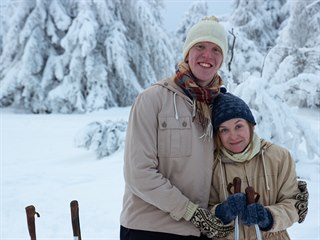 Denis Docenko a Andrea Tesařová při natáčení filmu Cesta do Kandaháru