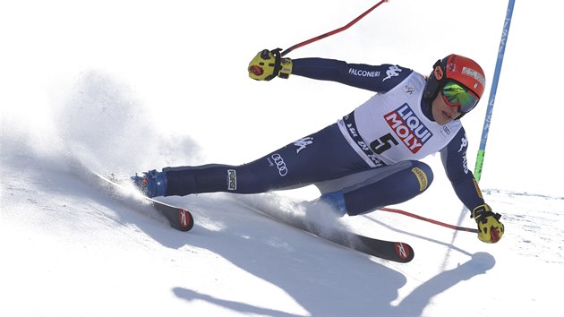 Italská lyžařka Federica Brignoneová během super-G ve Val di Fassa