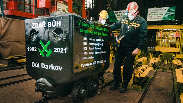 Z Dolu Darkov vyjel symbolický poslední vozík. (23. února 2021)