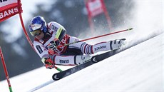 Francouzský lya Alexis Pinturault na trati obího slalomu v Bansku