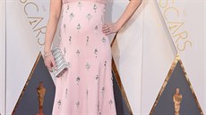 Thotná hereka Emily Bluntová v roce 2016 vsadila na pastelov rové aty s...