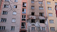 V Ostravě-Hrabůvce nad ránem explodoval byt v prvním patře bytového domu. ...