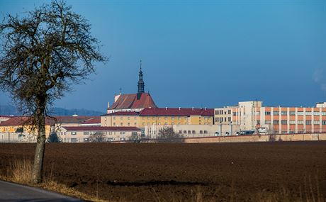 Valdická vznice sídlí v nkdejím klátee kartuzián.