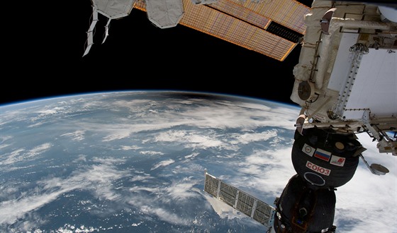 Na ISS se aktuáln nalézá sedmilenná posádka. (28. února 2021)