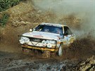 Hannu Mikkola vítzí na Safari Rally s Audi 200 quattro v roce 1987.