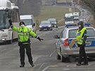 Policejní kontrola meziokresních pejezd na silnici mezi Dhylovem na Opavsku...