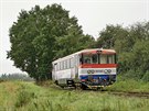 Motorový vz ady slovenské 811 spolenosti KPT Rail na trati Dívice - Netolice