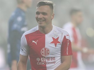 Slávistický útočník Stanislav Tecl se raduje z jednoho z gólů, které vstřelil v...