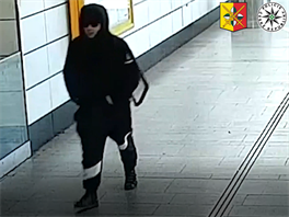 Podezřelý muž, který ve čtvrtek 25. února 2021 na metru Střížkov v Praze 9...