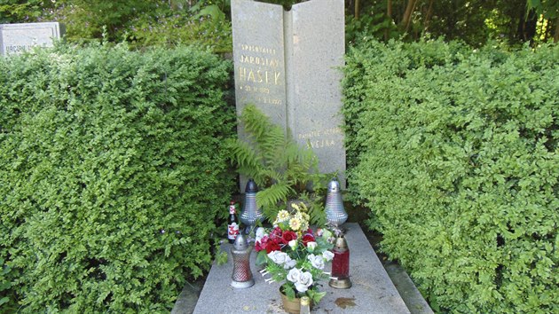 Spisovatel Jaroslav Haek zemel 3. ledna 1923 v Lipnici nad Szavou, kde je tak pochovn.