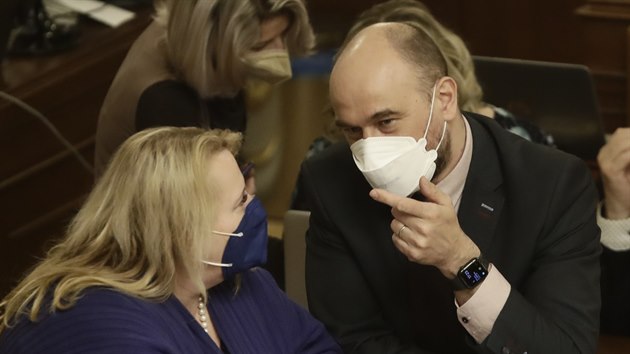 aktu�ln� z Poslaneck� sn�movny (2.b�ezen 2021)