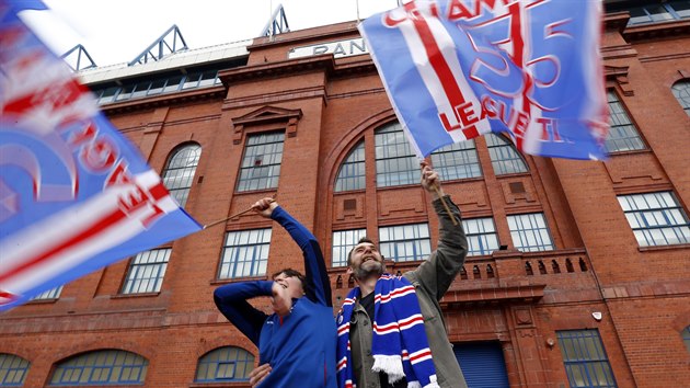 Fanouci Rangers slav v Glasgow zisk skotskho titulu.