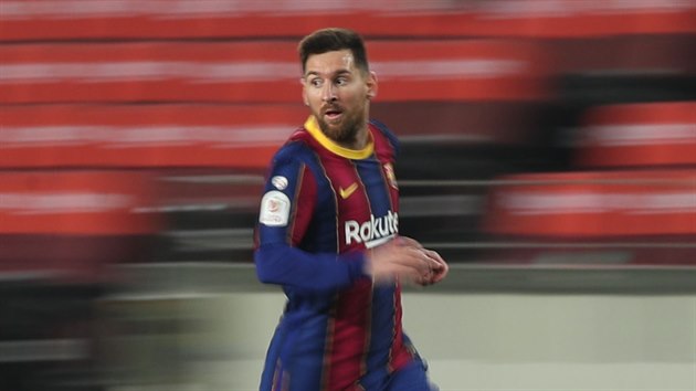 Lionel Messi z Barcelony v zápase se Sevillou.